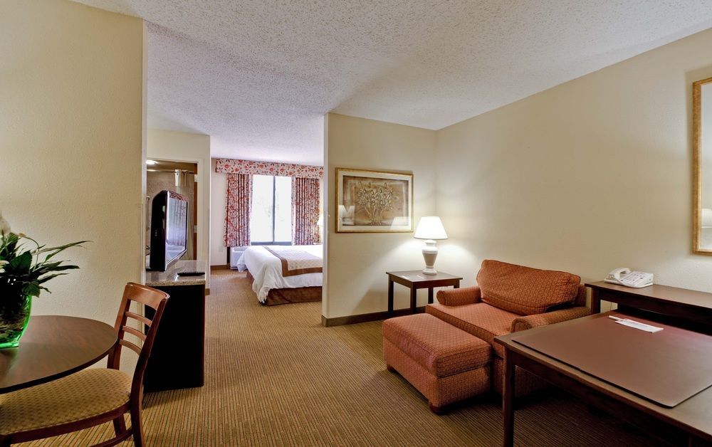 Hawthorn Suites Midwest City Δωμάτιο φωτογραφία